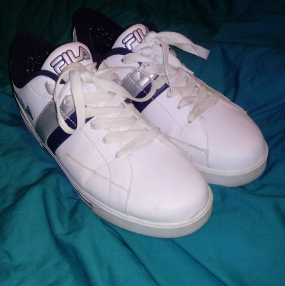 Mens shoes